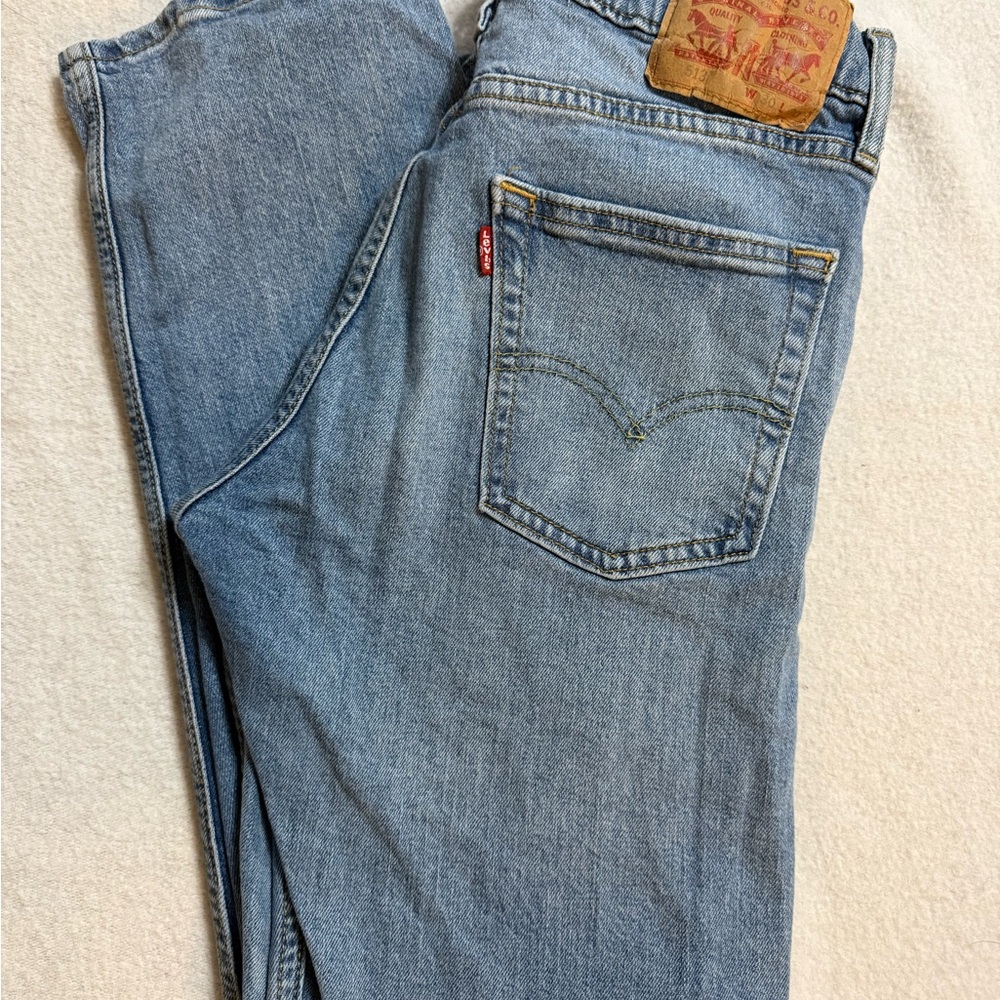 Levi's Men's Light Blue Straight Jeans